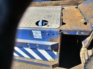 Terberg RT283 | TERMINAL TRACTOR 4X4| TURNING CHAIR. | AUTOMATIC GEAR |19208 HOURS HYDRAULIC SYSTEM. 2016 - N/A immagine 16