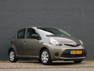 Toyota Aygo 2014 - 1.0 VVT-i Now image 2 thumbnail