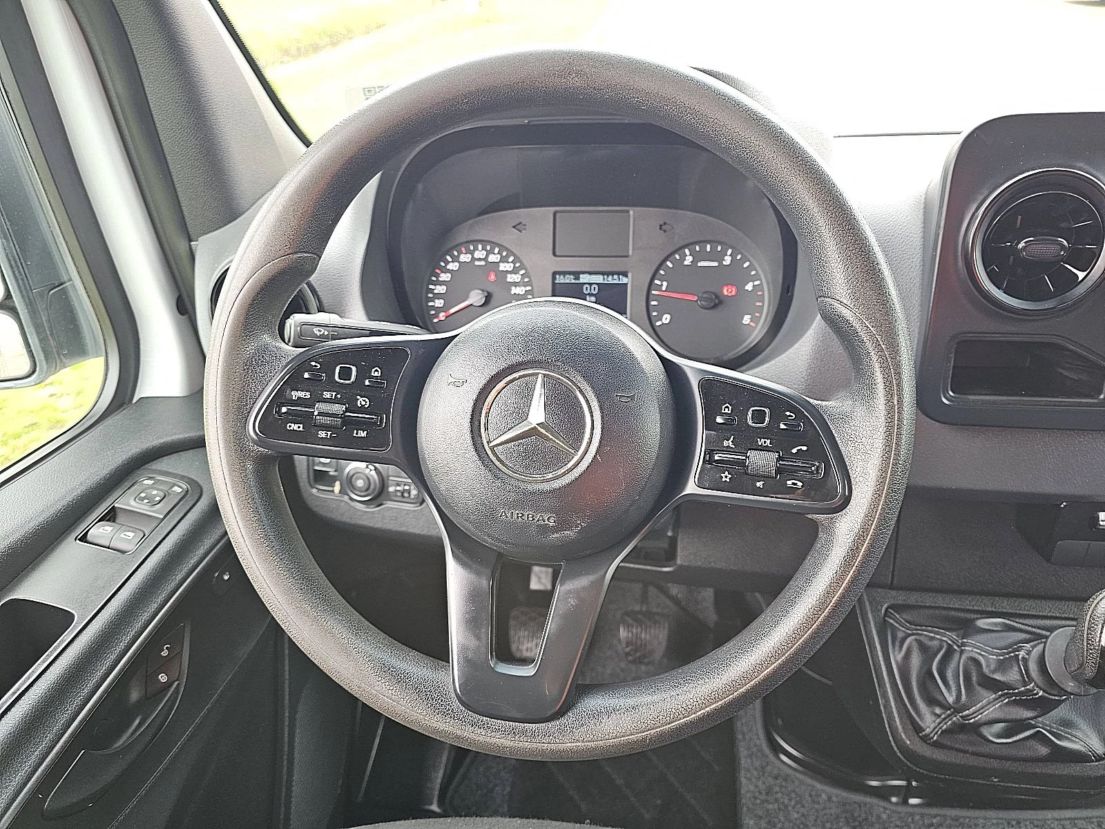 Mercedes-Benz Sprinter 2019 - 316 zdjęcie 12
