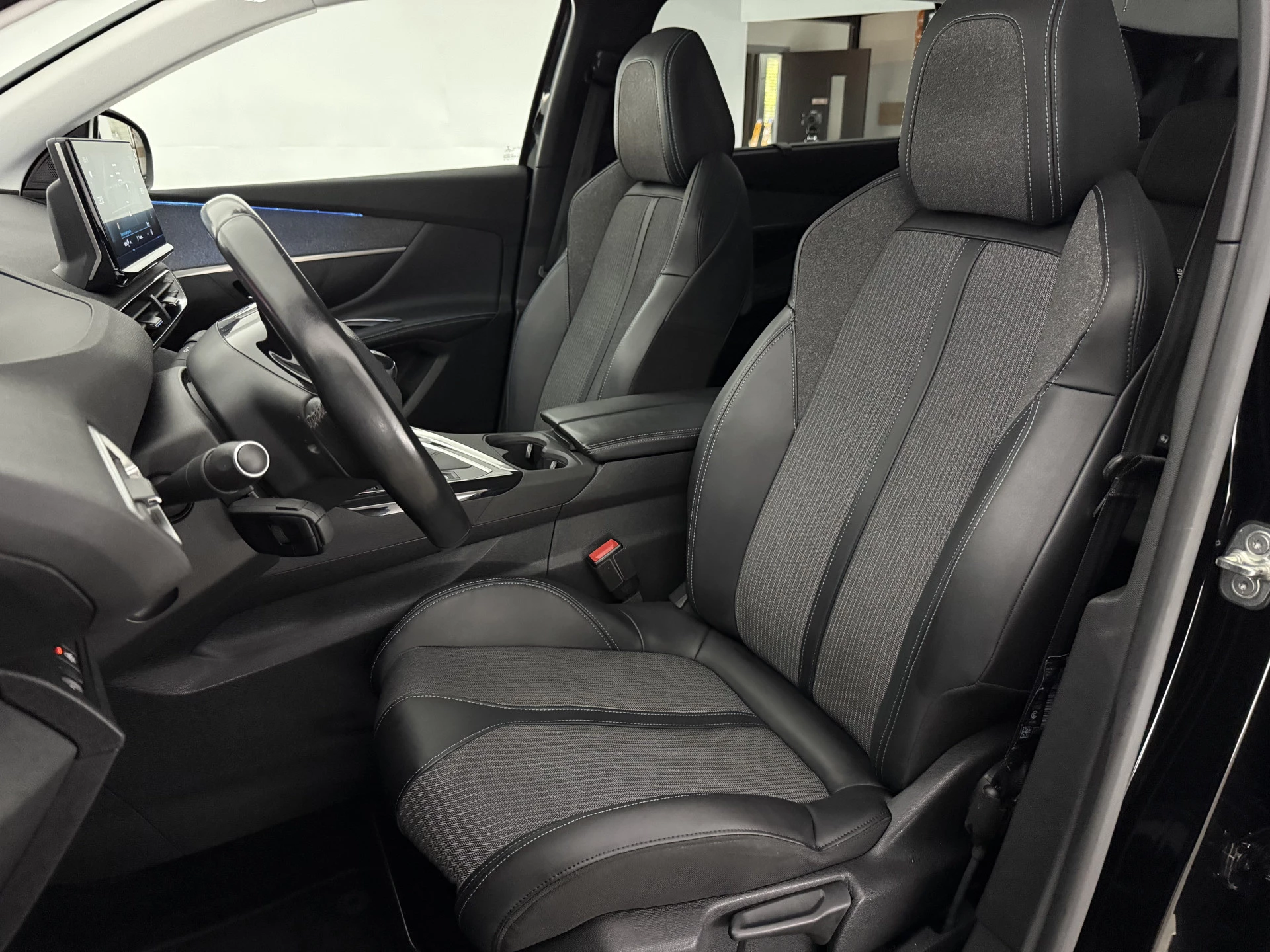Peugeot 5008 2022 - 1.2 PureTech Allure 7p. afbeelding 19