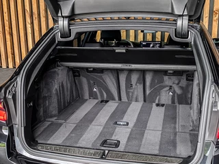 BMW 5 Series 2022 - Touring 520i 184PK Automaat M-Sport obrazek 45