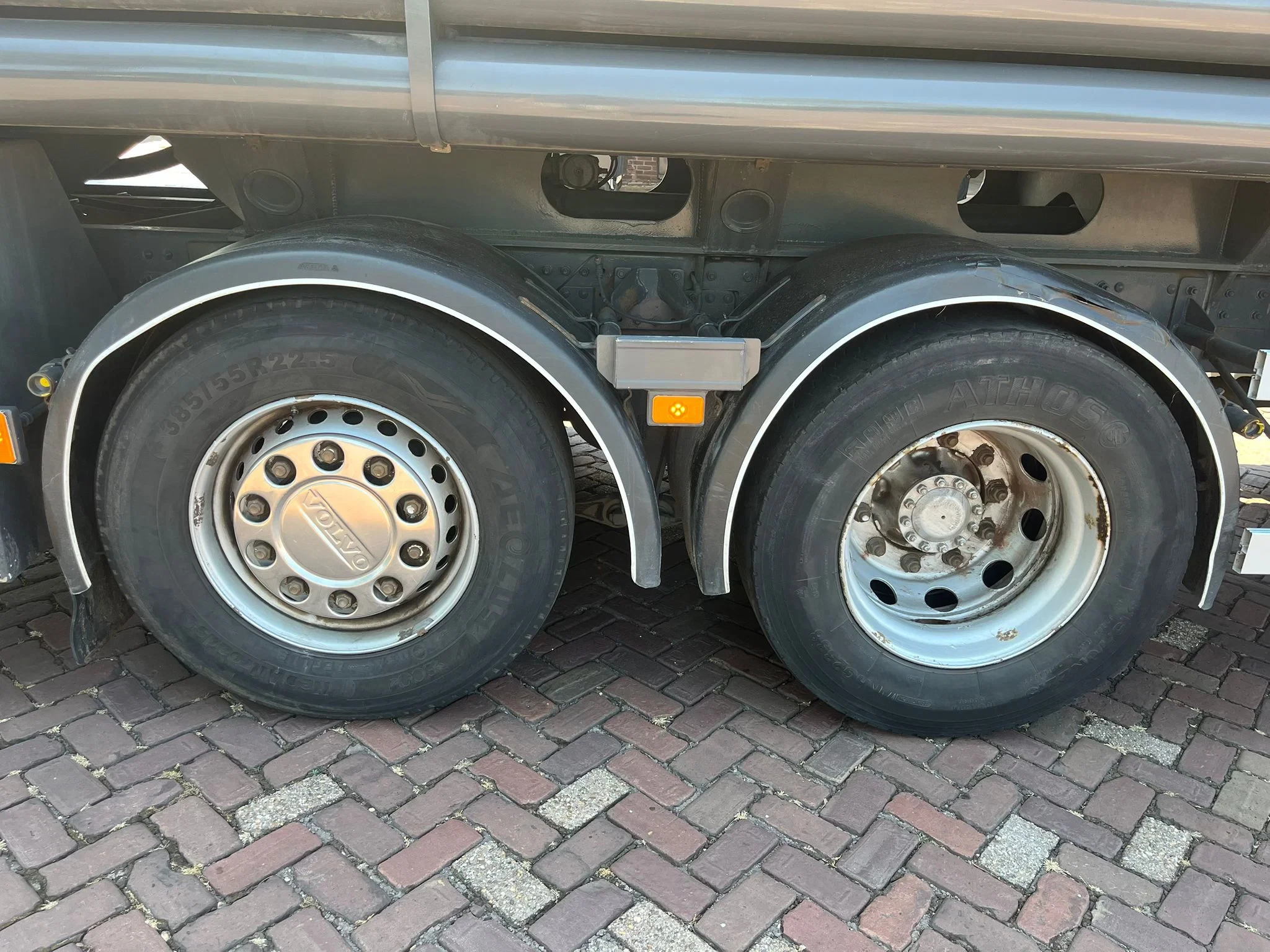 Volvo FM 2005 - 9 6X2R afbeelding 46