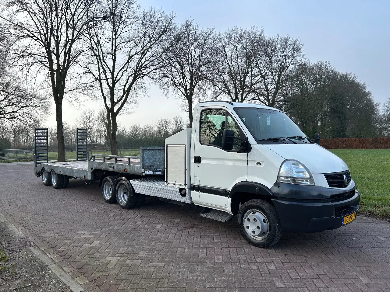 Renault Mascott 160 2005 - Be trekker jeep-as - be oplegger Veldhuizen 9320 kg laadden zdjęcie 1