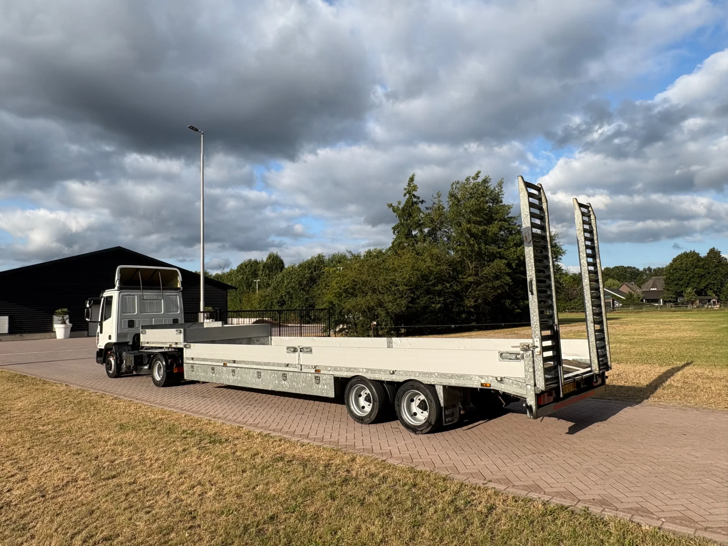 Iveco Eurocargo 2010 - 80 trekker 18 ton - oplegger semi dieplader 16 ton afbeelding 5