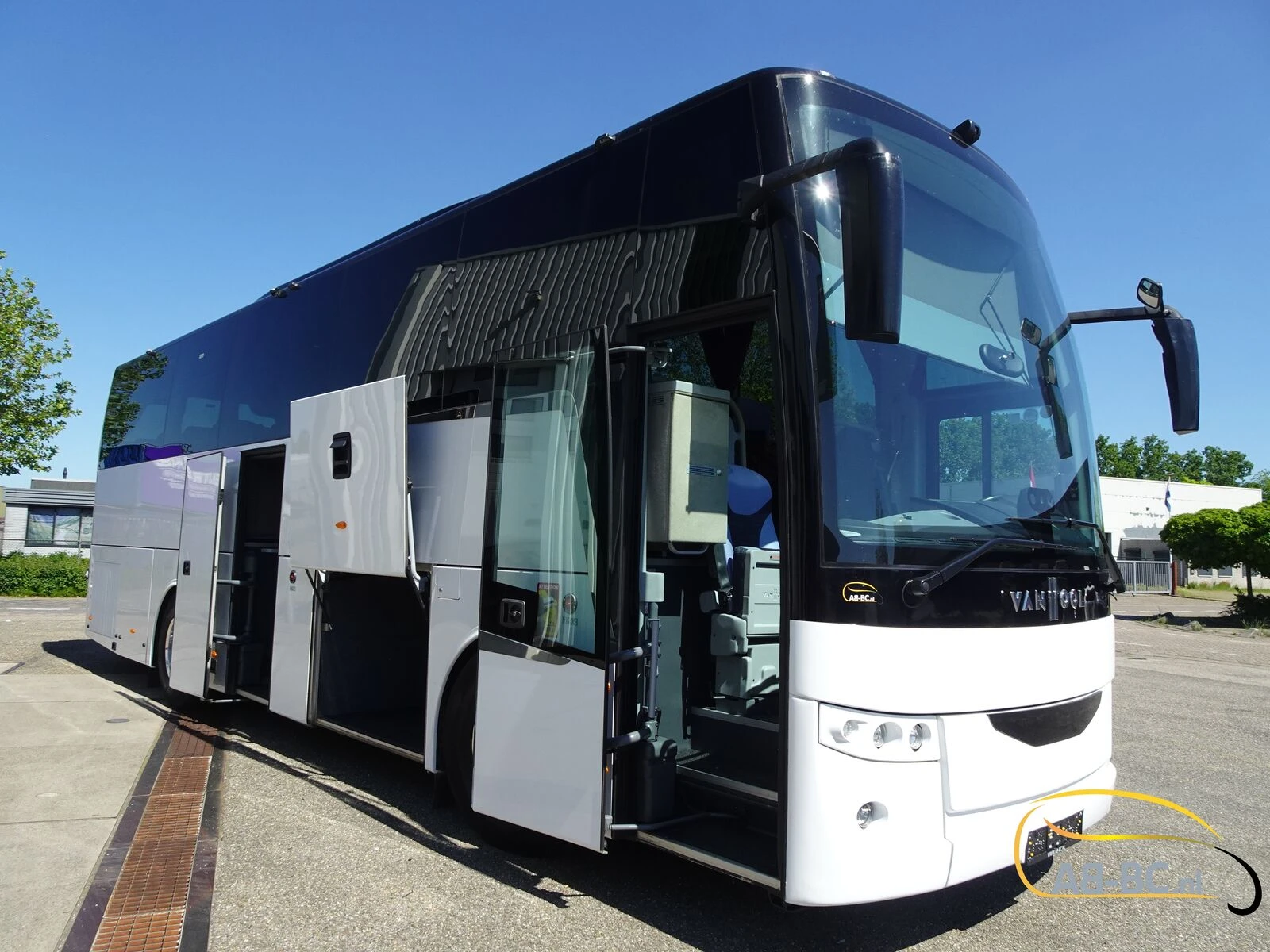 Van Hool EX11 High 45 Seats EURO 6 - 10 mtr 2022 изображение 5