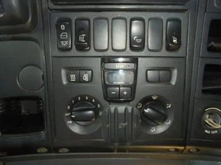 Scania R 2006 - R470 image 12