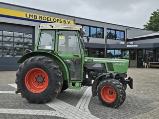 Fendt 1994 - 260 S landbouwtrekker afbeelding 2 miniatuur