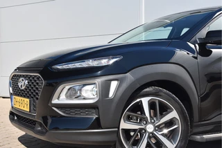 Hyundai Kona 2019 - 1.0T Essence | Trekhaak | Navi | Krell Audio | PDC afbeelding 2 miniatuur