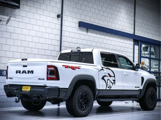 Dodge Ram 1500 2021 - TRX | 6.2L V8 Supercharged | 4x4 Crew Cab obrazek 3