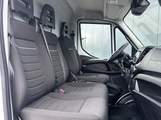 Iveco Daily 2024 - 35S14 2.3D 136 PK FACELIFT / L2H2 / ** 20.950 KM ** / TREKHAAK / 3.500 KG AHG / 270 ACHTERDEUREN / ECC AIRCO / APPLE CARPLAY / 3 ZITS obrazek 5