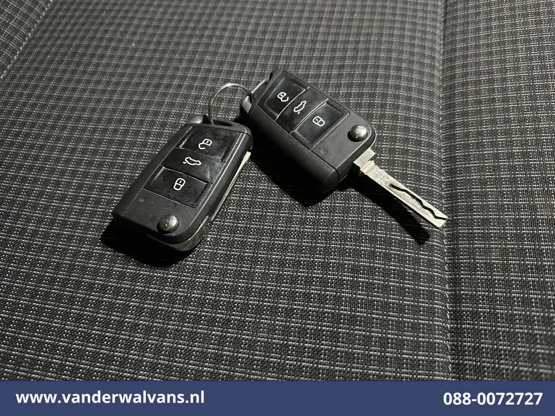 Volkswagen Transporter 2021 - 2.0 TDI L1H1 Euro6 Airco | Apple Carplay | Cruisecontrol | LM-velgen | Trekhaak | Parkeersensoren obrázek 17