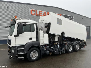 MAN TGS 2016 - 26.440 Euro 6 Beam S14000 Wegdekreiniger image 1