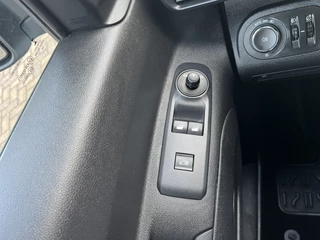 Opel Combo 2021 - 1.5D L1H1 Edition/Airco/3-zits obrazek 10
