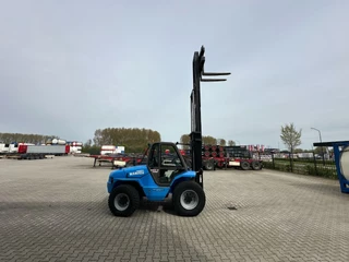 Manitou M 50-4T 2012 - M 50-4T 4x4 rough terrain forklift / only 2.092hrs / triplex-mast / side-shift obrazek 12
