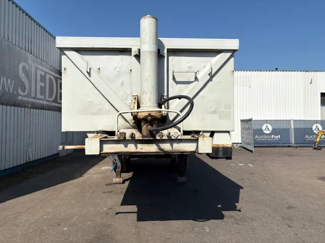 Langendorf 1994 - 2 Axle Alu Tipper , Steel chassis , Drum Brakes , German trailer afbeelding 6