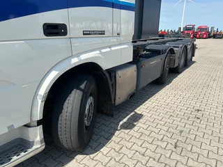 DAF XF480 2022 - XF 480 8x2 SC BDF / 10T frontaxle / EURO VI D / 365.000 km / NL-truck / APK: 03-2027 imagen 9