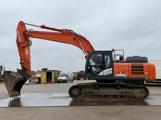 Hitachi ZX300LC-6 2018 - N/A immagine 1