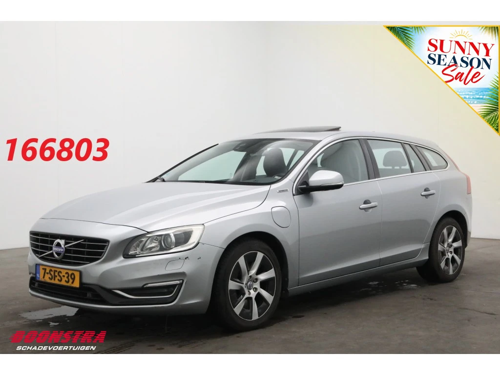 Volvo V60 2013 - 2.4 D6 AWD Plug-In Hybrid Summum Glasdak Navi Memory Leder SHZ Camera PDC AHK image 1