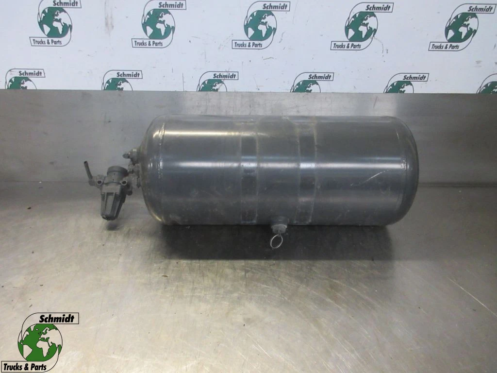 Mercedes-Benz - A 005 432 55 01 LUCHTTANK 25 LITER ATEGO EURO 6 изображение 1