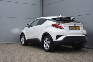 Toyota C-HR 2018 - 1.8 Hybrid Active | Netjes image 16