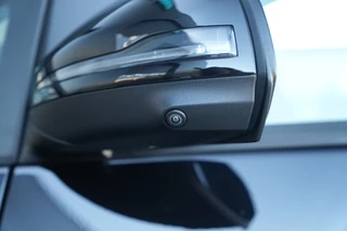 Mercedes-Benz EQV 2024 - 300 L2 90kWh 204pk - 2x Schuif - Stoel/Stuurverwarming - Stoelkoeling - Elek Schuifeuren - Blindspot - Multibeam - Rijklaar obrazek 42
