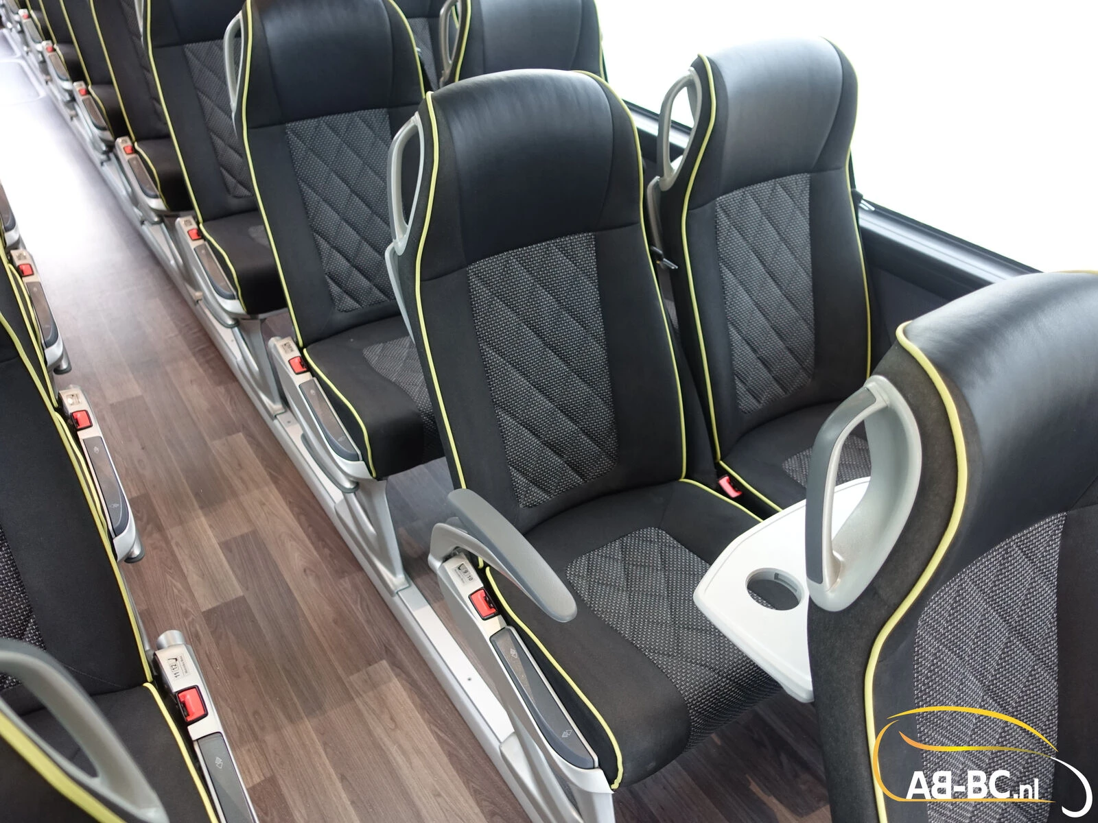 Mercedes-Benz Tourismo RHD 2023 afbeelding 75