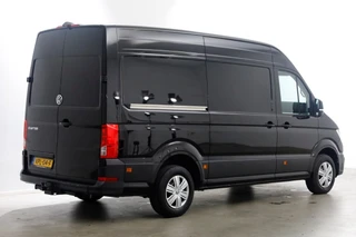 Volkswagen Crafter 2022 - 35 2.0 TDI 140pk L3H3 (L2H2) Highline LED/Camera/Trekhaak 3000kg 04-2022 image 2 thumbnail