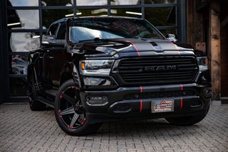 Dodge Ram 1500 2021 - 5.7 V8 4x4 Crew Cab Sport te koop