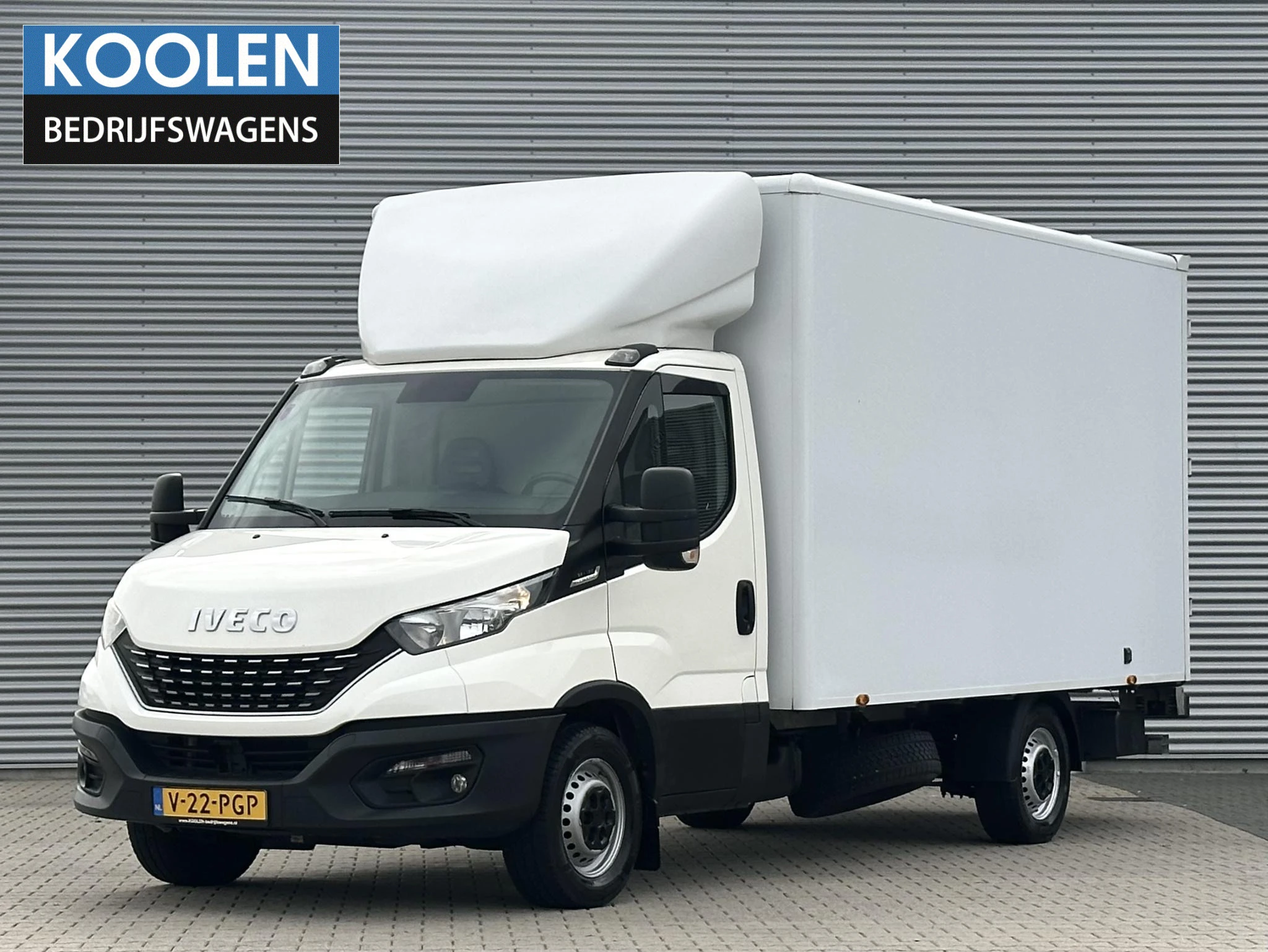 Iveco Daily 2021 - 35S16V 2.3 410 Bakwagen met laadklep automaat afbeelding 1
