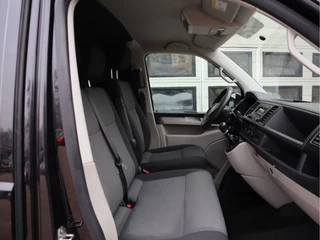 Volkswagen Transporter 2018 - 2.0 TDI 102pk Euro 6 - Cruise - Trekhaak - Airco imagem 8