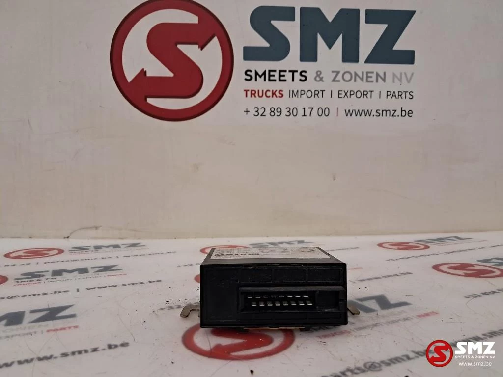 Renault 2004 - Occ ECU knipperlichtregeleenheid Renault afbeelding 1