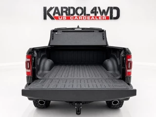 Dodge Ram 1500 2024 - 5.7 V8 4x4 Crew Cab Longhorn | Bakflip | Incl LPG | Fuel 22INCH velgenset| imagem 3