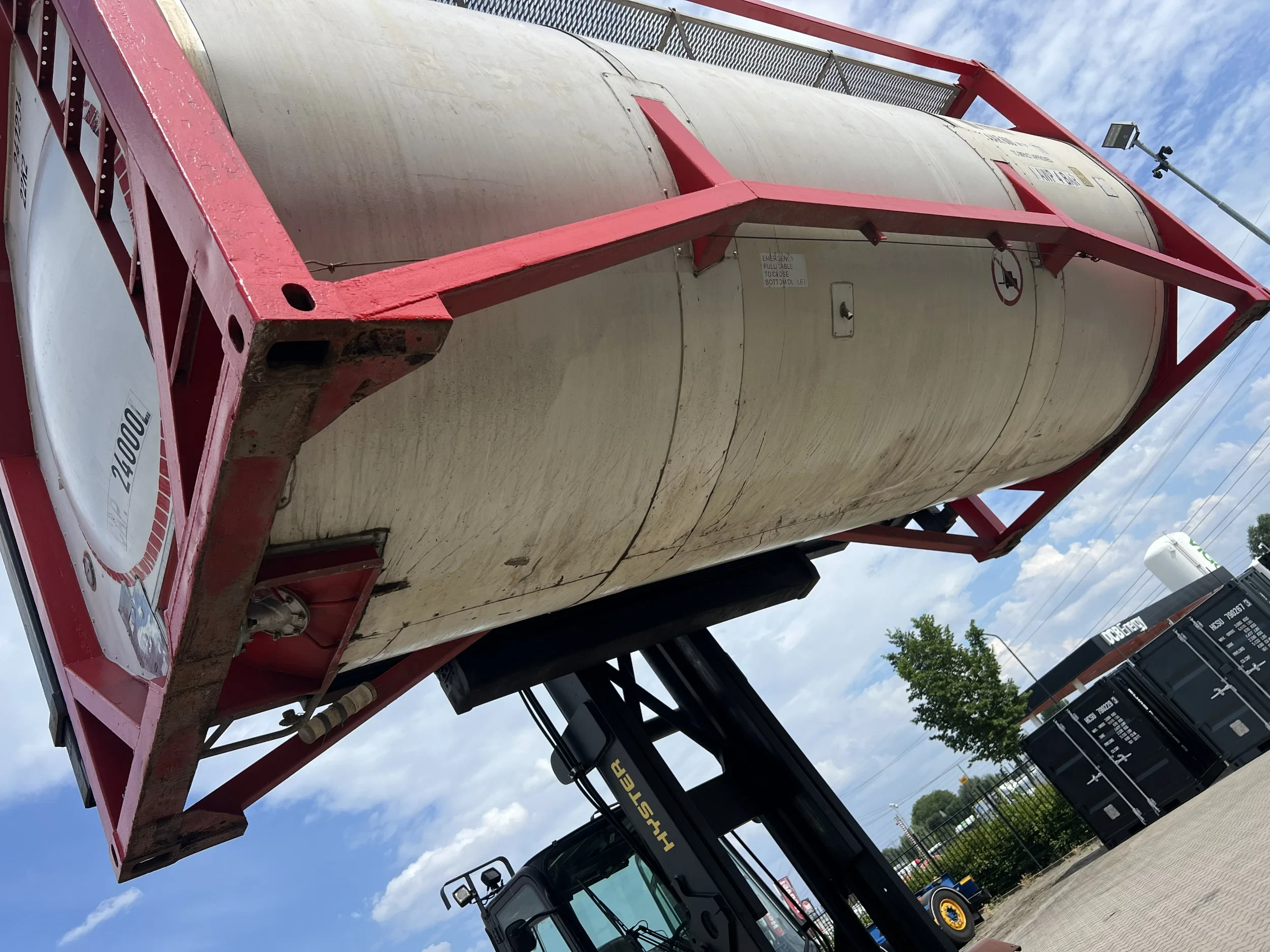 Welfit Oddy 1997 - 20FT ISO, 24.000L / 1-COMP. / UN PORTABLE T11/ valid 2,5Y/CSC-inspection till 09/2026 afbeelding 10