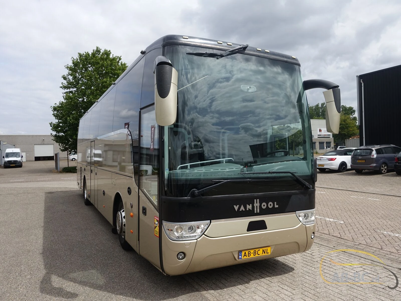 Van Hool TX15 Acron - 46 Seats, Euro 6 2016 obrázek 3