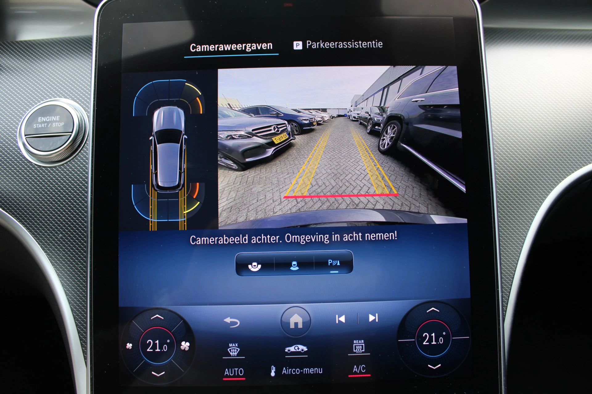 Mercedes-Benz C-Klasse 2023 - Estate 300e AMG Line NIGHT PAKKET DISTRONIC SFEER CARPLAY CAMERA MULTIBEAM 19'' afbeelding 21
