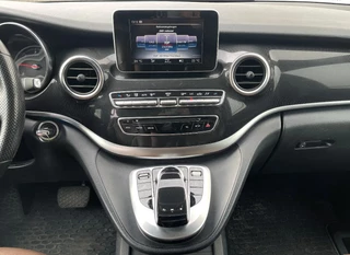 Mercedes-Benz V-Class 2019 - 250d*lichte vracht*dodehoekassistent*attention assist*zetelverwarming изображение 6