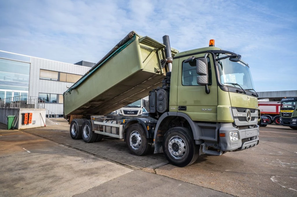 Mercedes-Benz Actros 2009 - 3236 K - MP3 image 2
