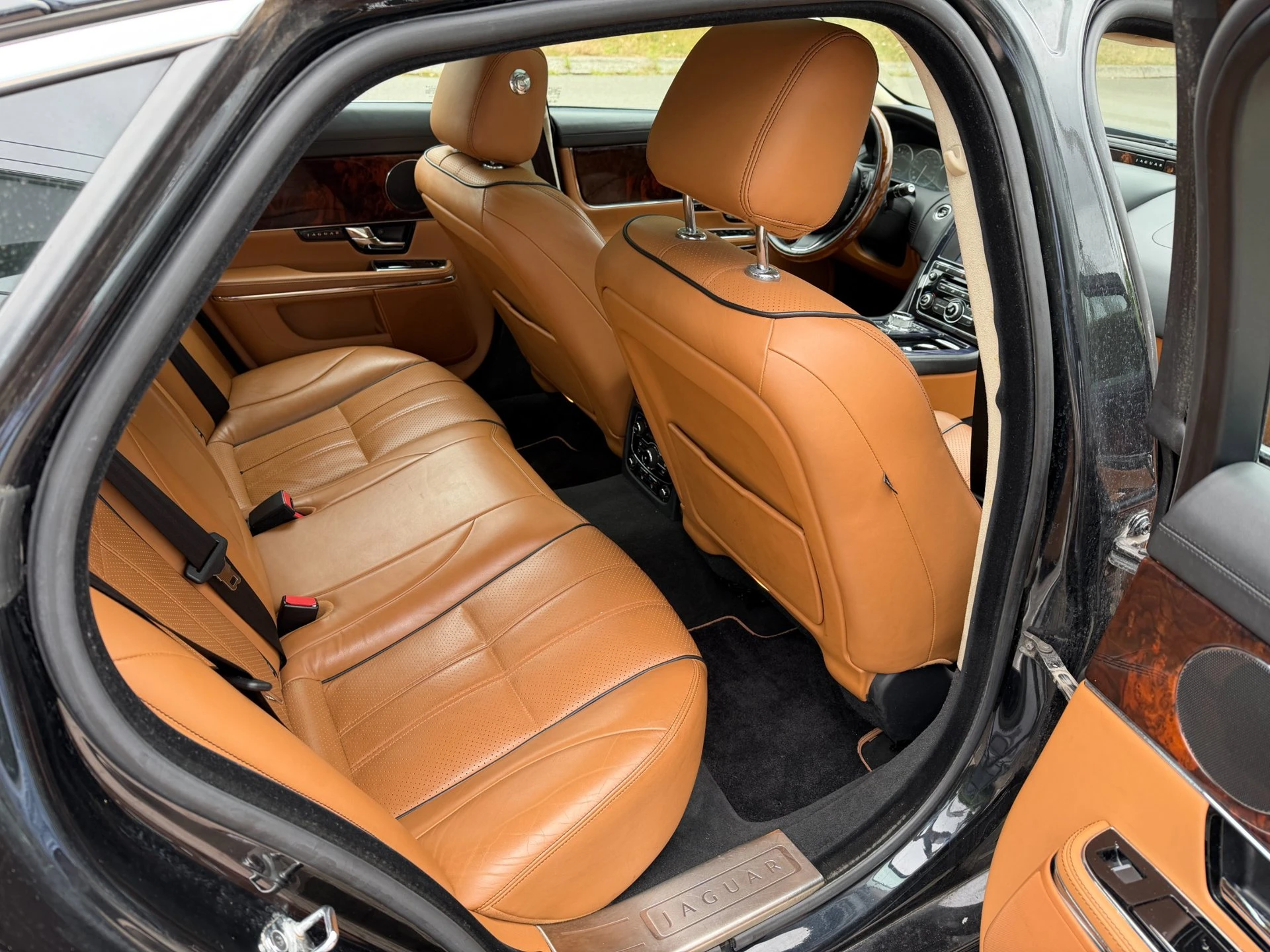 Jaguar XJ 2011 - 5.0 V8 Portfolio aut,panorama,leer,boekjes afbeelding 6