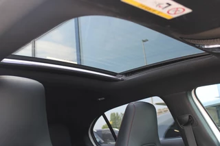 Mercedes-Benz A-Class 2022 - 250e AUT8 AMG Limited NIGHT PAKKET PANORAMADAK KEY-LESS GO SFEER CAMERA imagen 13