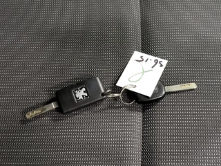 Peugeot Partner 2018 - 1.6BlueHDi 75pk Euro 6! image 16