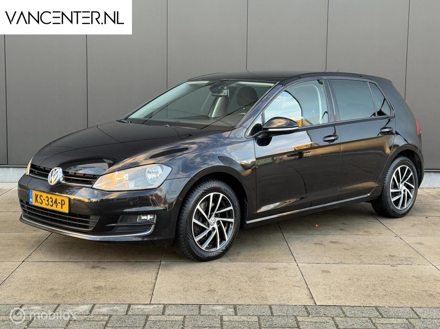 Volkswagen Golf 2016 - 1.4 TSI 125PK DSG Automaat Highline Airco afbeelding 1