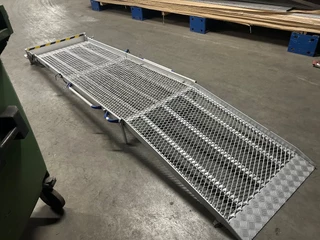 FEAL Rolstoeloprijplaat - Laadklep oprijplaat dubbel opvouwbaar - bgr 37-3 bild 5