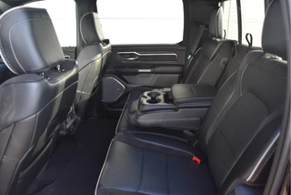 Dodge Ram 1500 2024 - 4x4 Crew Cab Laramie Black Hurricane ALL IN obrazek 42
