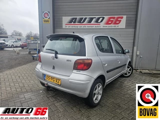 Toyota Yaris 2004 - 1.3 VVT-i Sol 100% onderhouden изображение 4