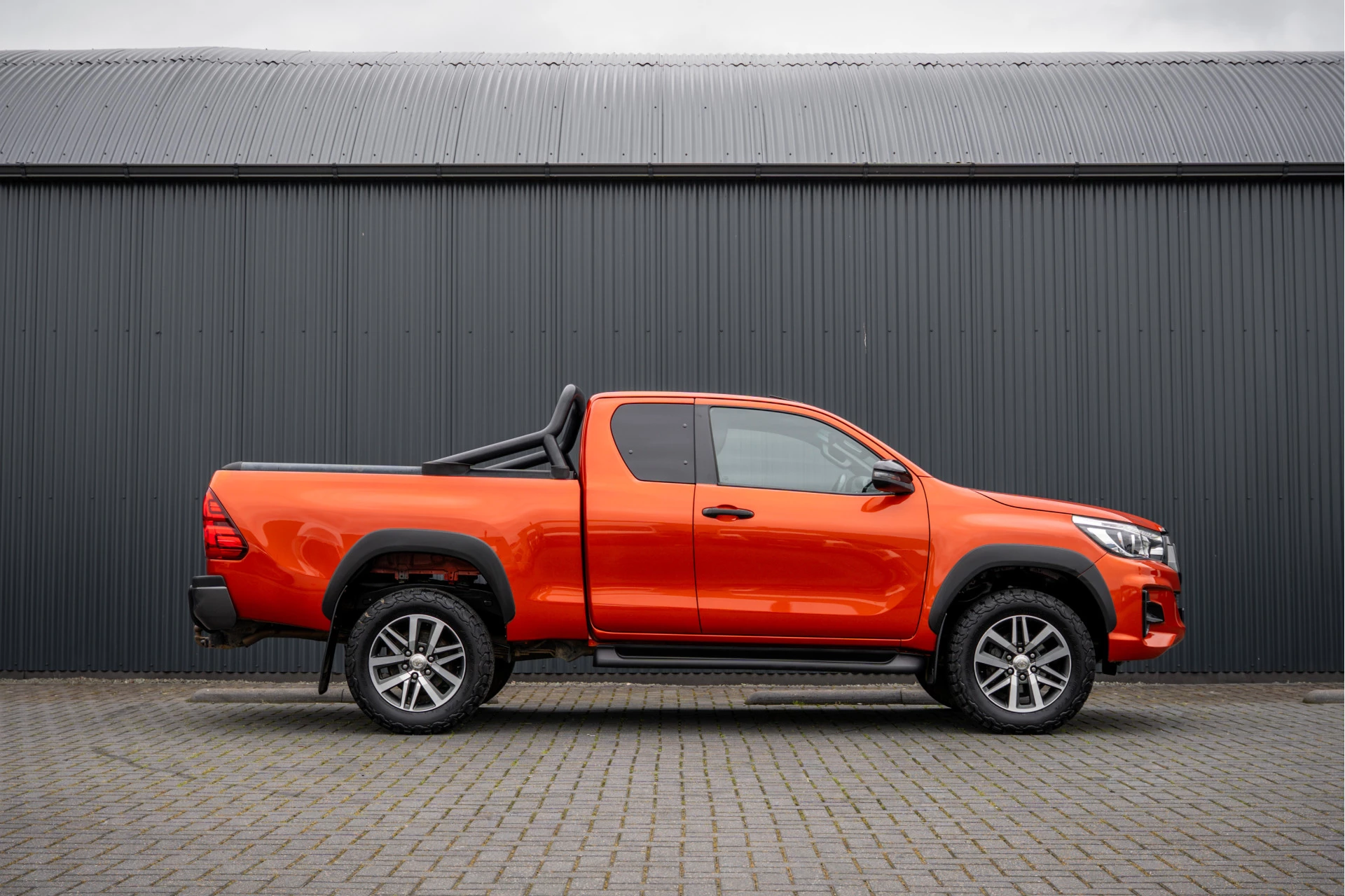 Toyota Hilux 2020 - 2.4 D 4WD | 150 PK | LED | Camera | Cruise | Navi | Climatronic | Trekhaak immagine 6