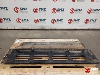 Volvo N/A 2004 - Occ binnenframe radiatorgrille Volvo zdjecie 4