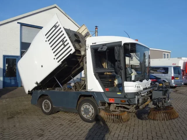Ravo 2011 - 540 EURO5 afbeelding 1