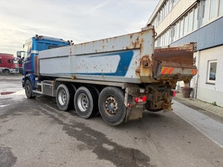 Scania R 2010 - R560 V8 8X4 - EURO 5 - MANUAL GEAR obrazek 9