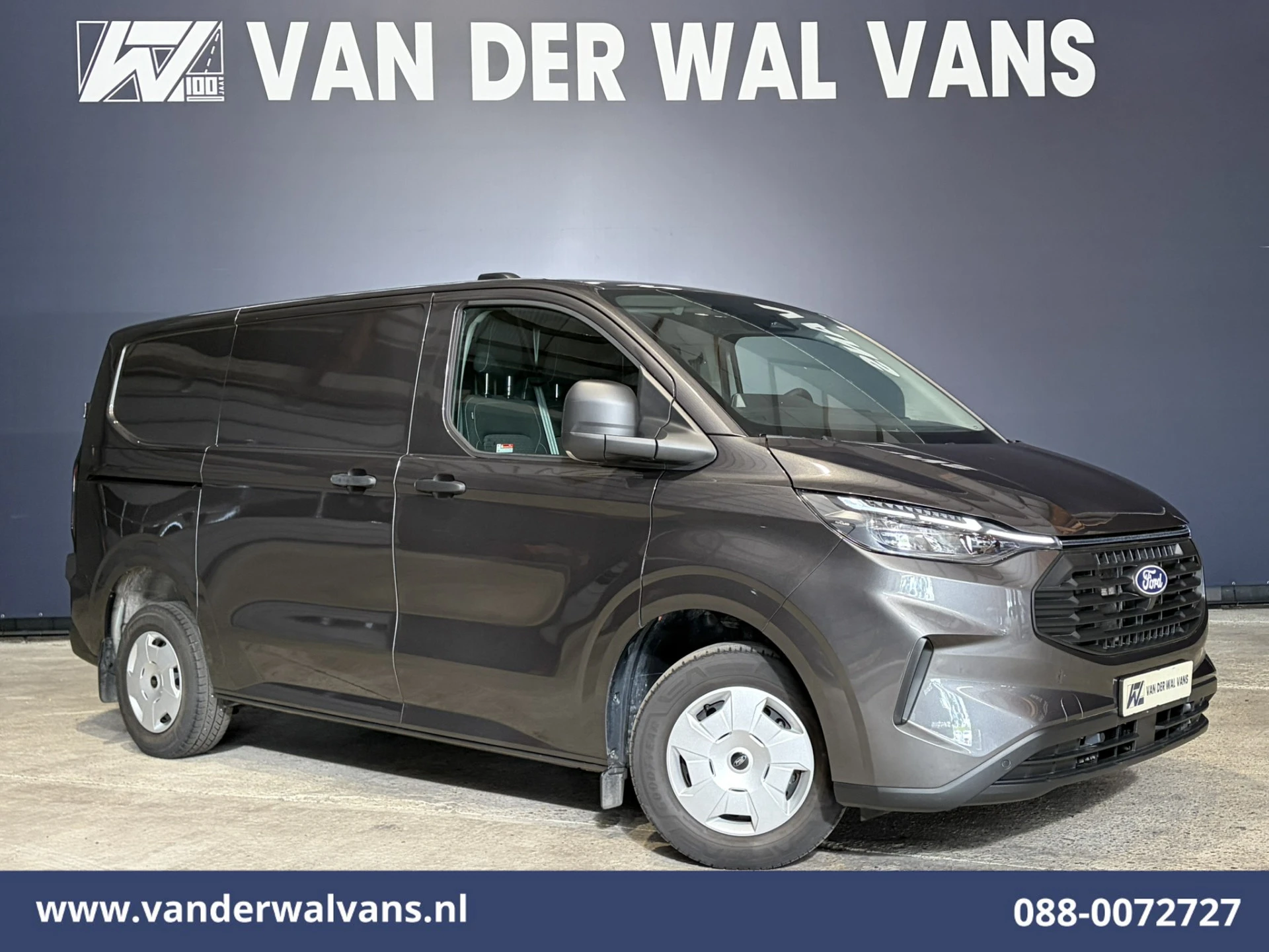 Ford Transit Custom 2024 - 2.0 TDCI 136pk L1H1 Euro6 Airco | Camera | Navigatie | LED | Apple Carplay | Adaptieve Cruisecontrol afbeelding 1