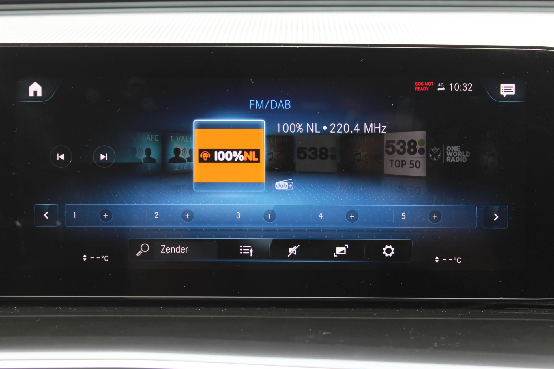 Mercedes-Benz EQC 2023 - 400 4MATIC 80 kWh LEDER KEY-LESS GO CARPLAY afbeelding 22